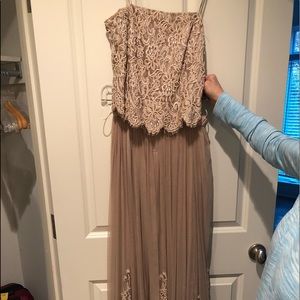 Carmen Marc Valvo nude beaded 2 piece gown